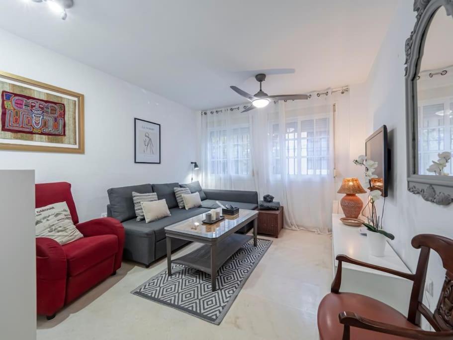 Tranquilo Y Bonito Apartamento A 10 Min Del Centro 말라가 외부 사진