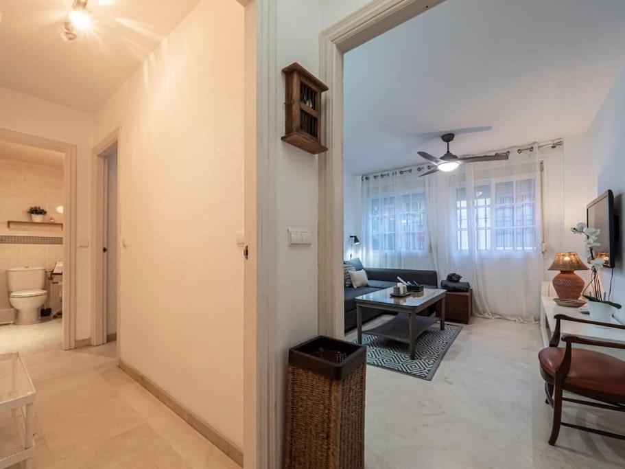 Tranquilo Y Bonito Apartamento A 10 Min Del Centro 말라가 외부 사진